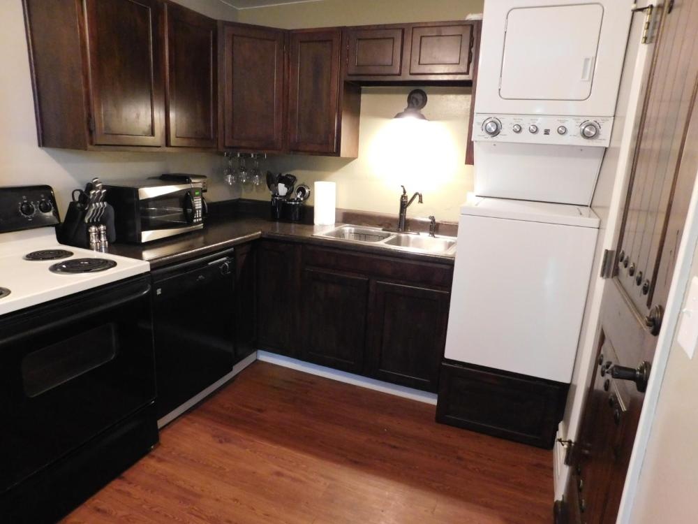 Secret Cottage Yellowstone 1 bd 2 beds dtwn #1